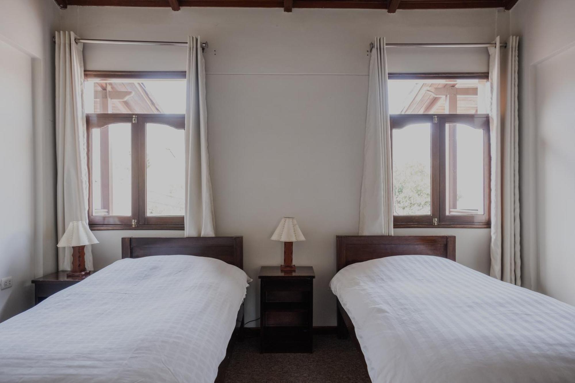 Hotel Santa Cruz 瓦拉斯 外观 照片