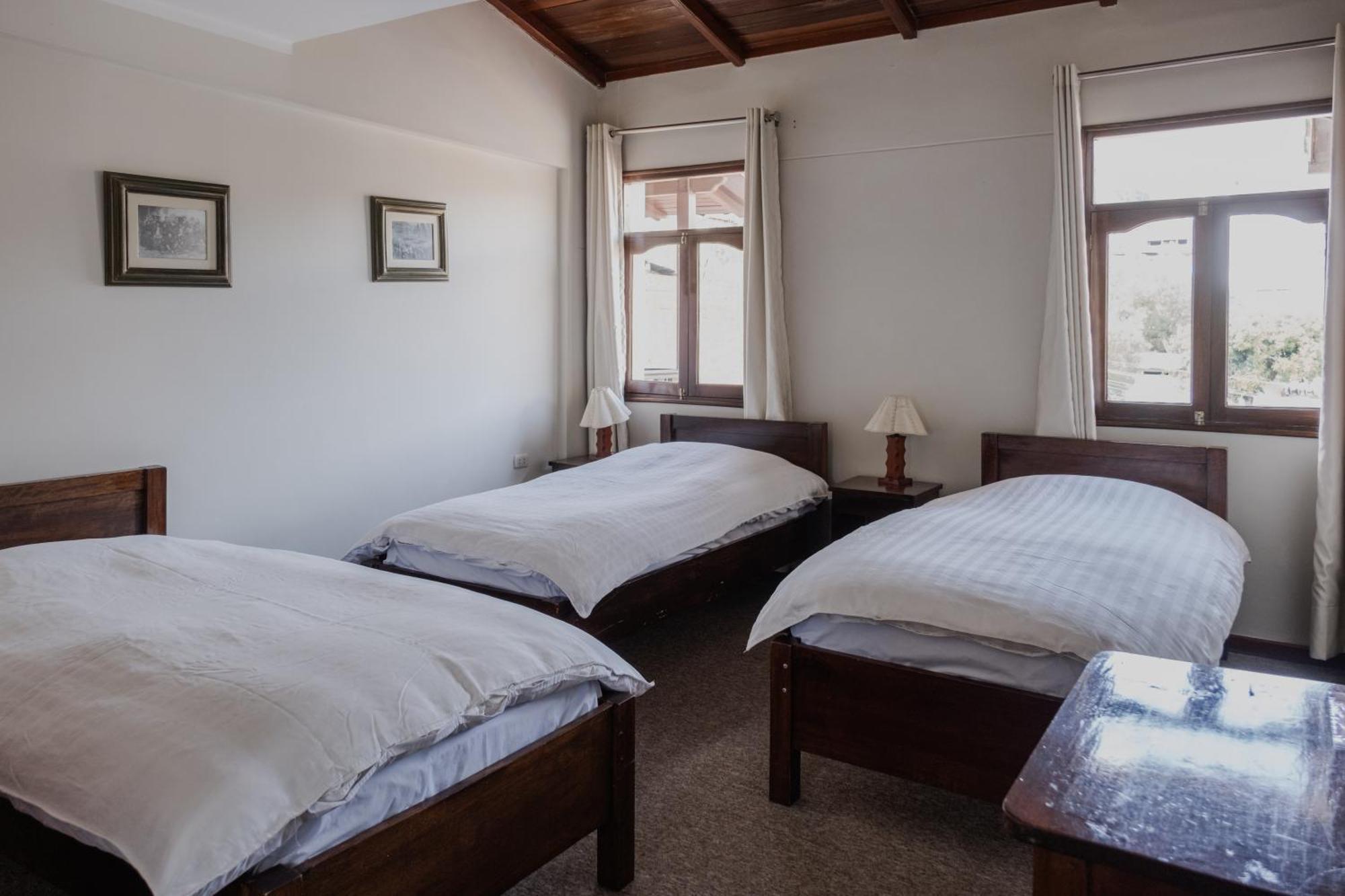 Hotel Santa Cruz 瓦拉斯 外观 照片