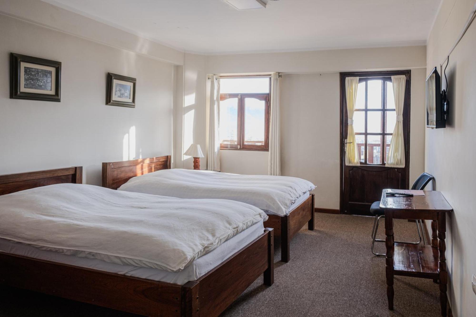 Hotel Santa Cruz 瓦拉斯 外观 照片