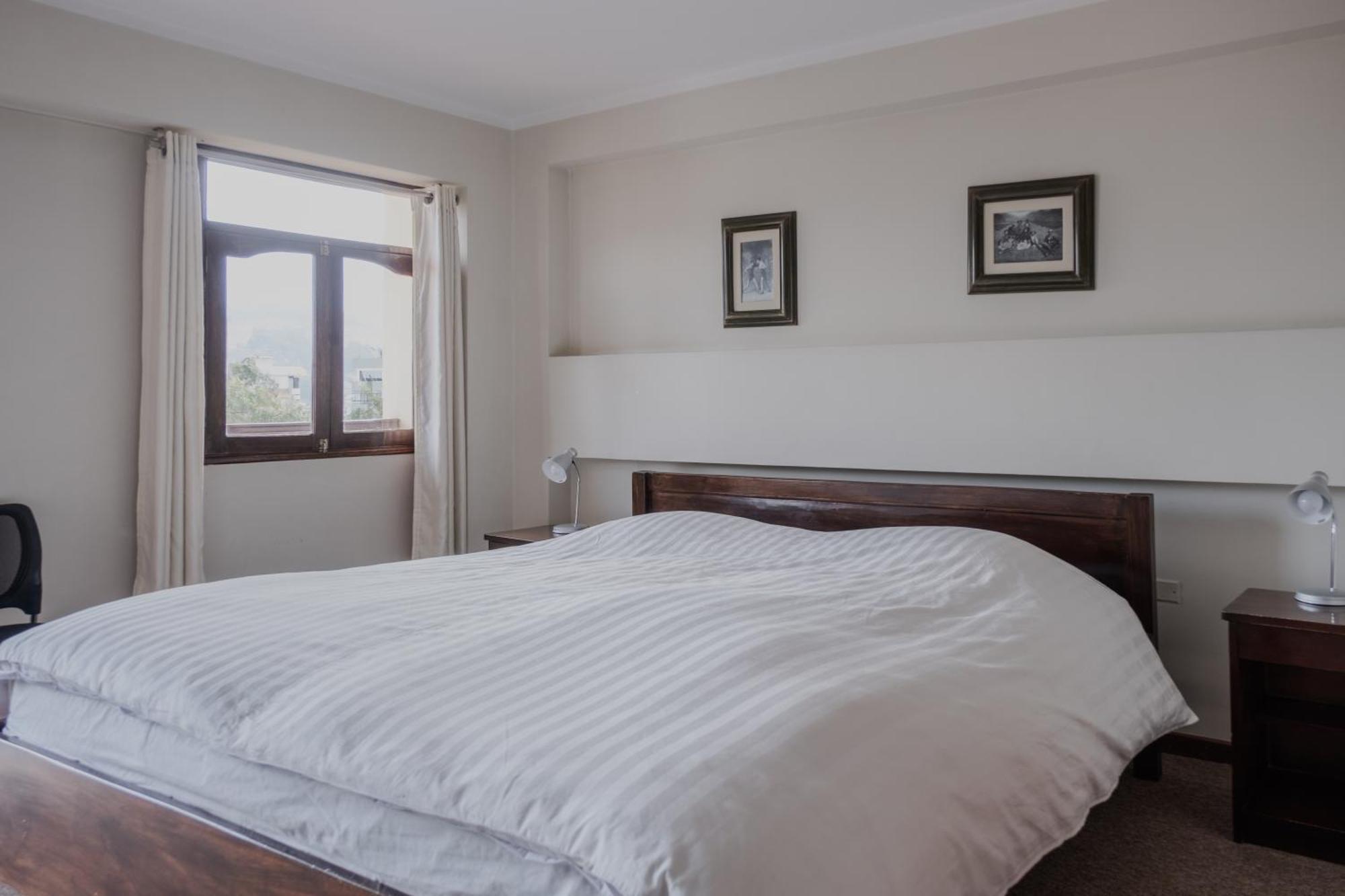 Hotel Santa Cruz 瓦拉斯 外观 照片