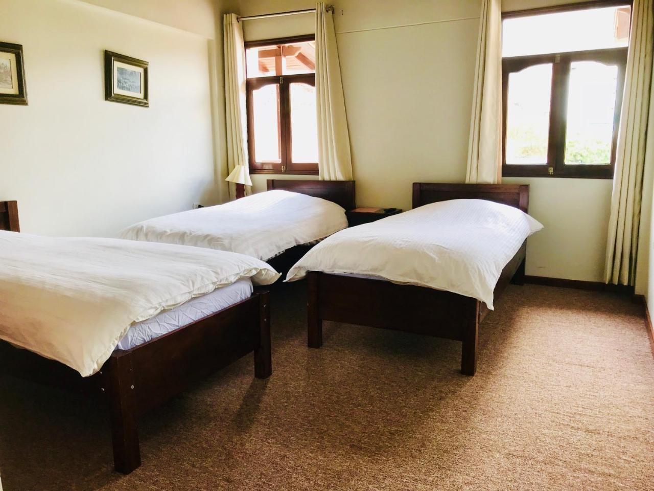 Hotel Santa Cruz 瓦拉斯 外观 照片
