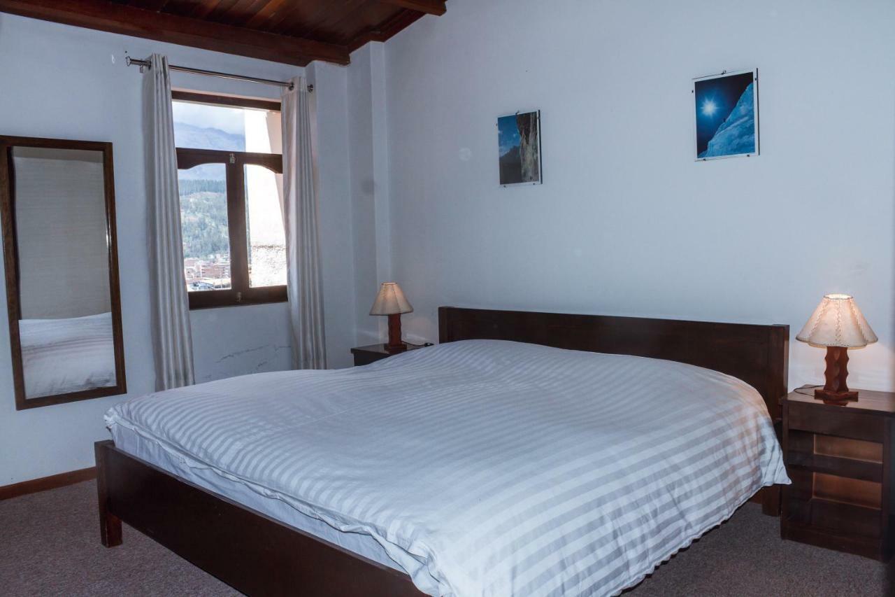 Hotel Santa Cruz 瓦拉斯 外观 照片